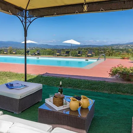 Palazzaccio 26, Emma * Arezzo