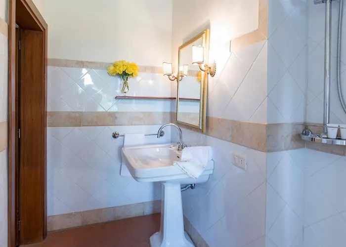 Palazzaccio 26, Emma * Arezzo