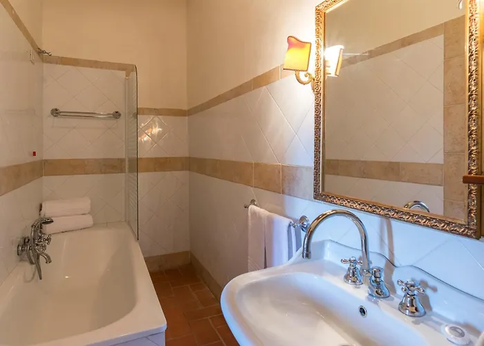 Palazzaccio 26, Emma * Arezzo