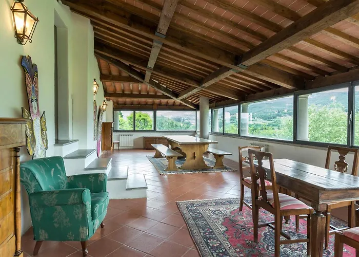 Palazzaccio 26, Emma *