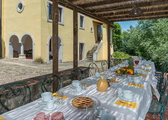 Palazzaccio 26, Emma