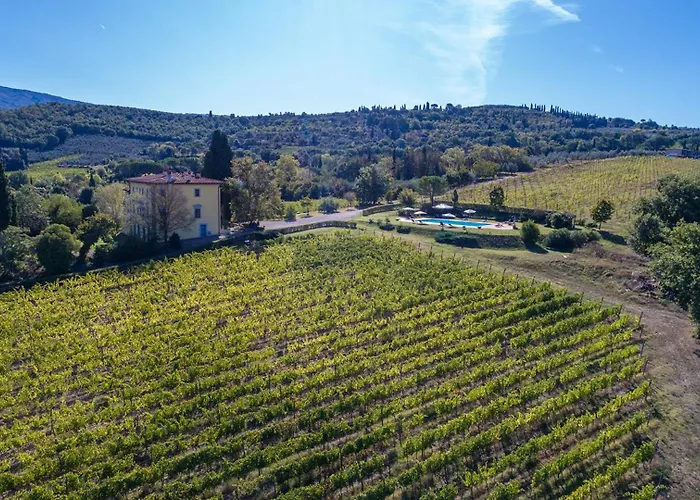 Villa Palazzaccio 26, Emma *