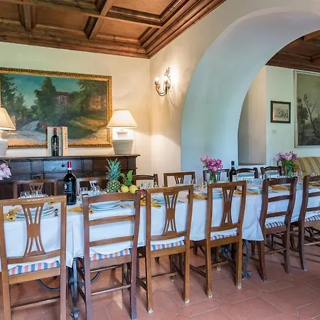 Palazzaccio 26, Emma * Arezzo